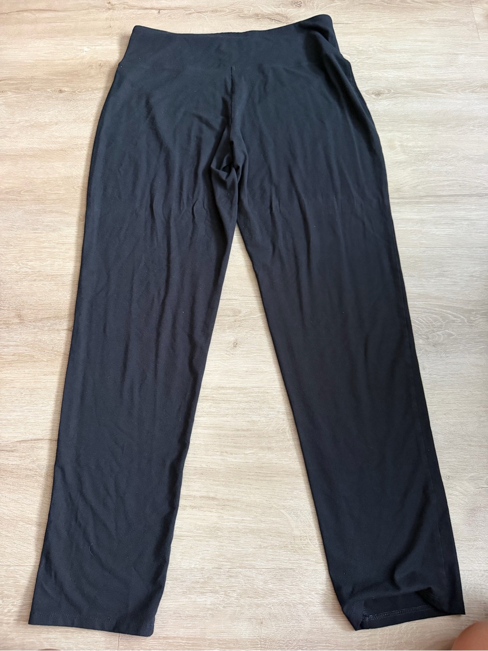 J. Jill Wearever Collection Slim Leg Black Pull On Pants SZ M Stretch Travel - Picture 4 of 5